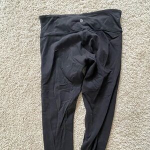Lululemon Black cropped Leggings